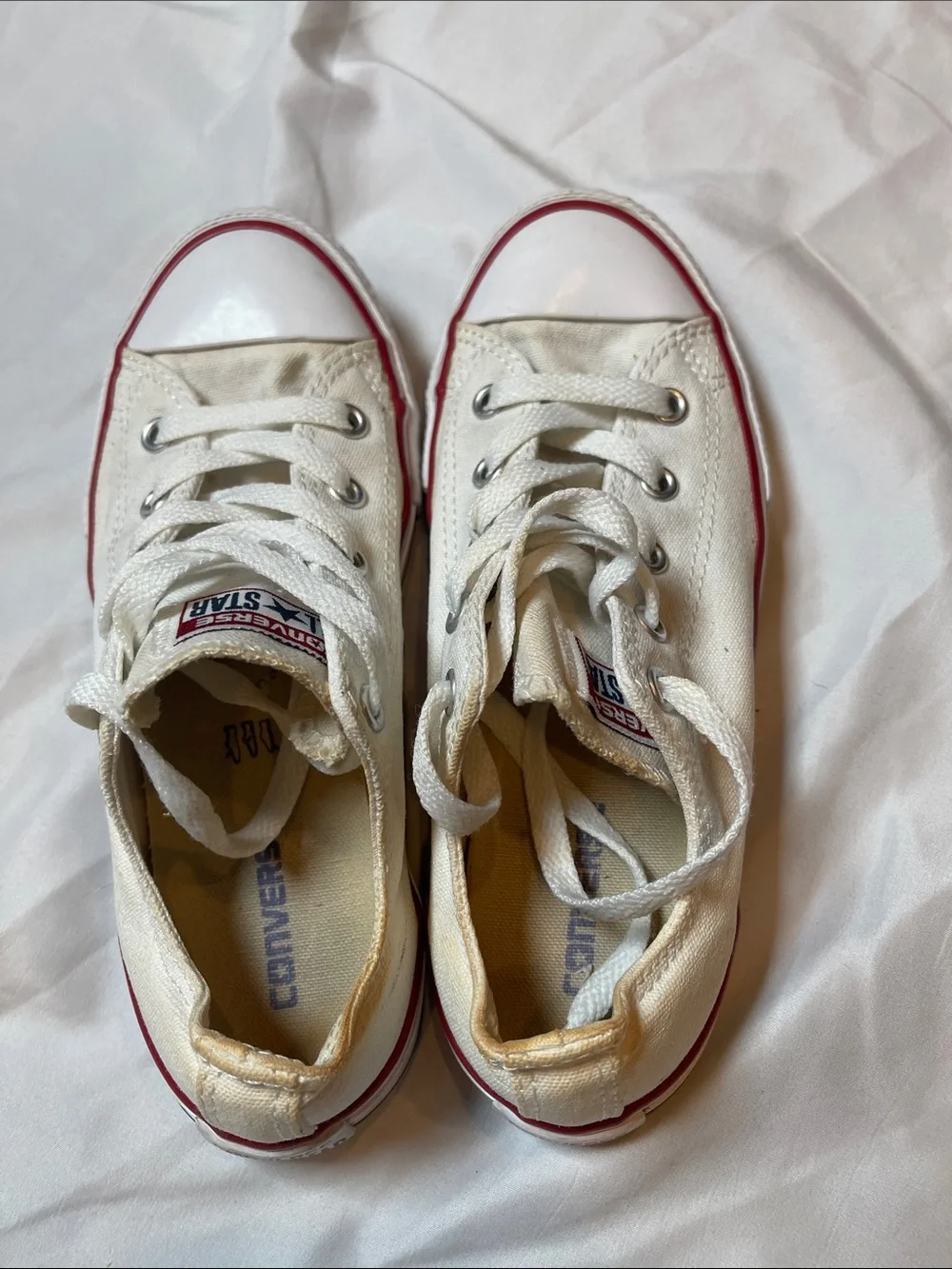 Converse Kids Low Top Sneakers in White with Red Stripe